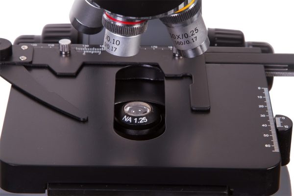 Microscop binocular Levenhuk 720B 16