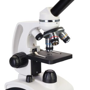 Microscop Discovery Femto Polar cu camera de 3 Mpx 12