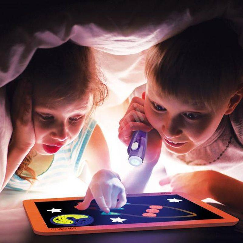 Joc Spagetti FLUORESCENT– dezvoltarea indemanarii la scriere 2 Joc Spagetti FLUORESCENT– dezvoltarea indemanarii la scriere