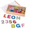 Set litere si cifre magnetice - multicolore
